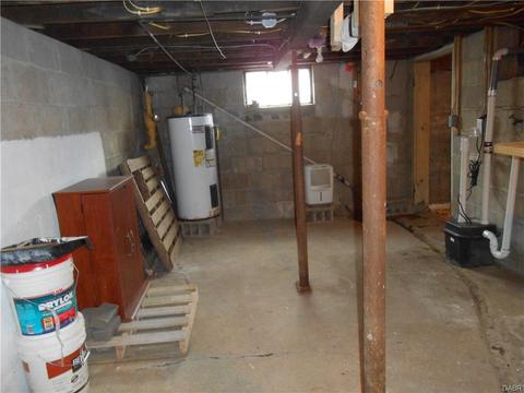 109 E Franklin St, Gratis, OH 45330 photo 18