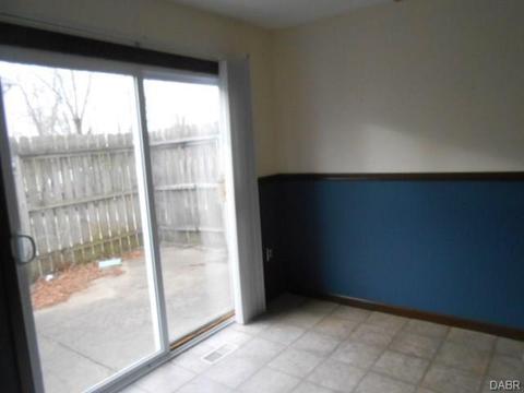 357 Chadwick Pl, Fairborn, OH 45324 photo 7