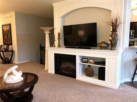 55 Rippling Brook Ln, Springboro, OH 45066 photo 4