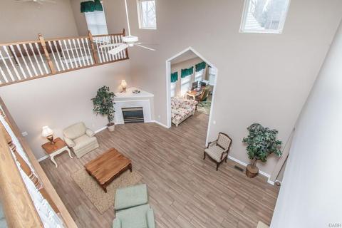 1035 Treeside Ct, Dayton, OH 45458 photo 8