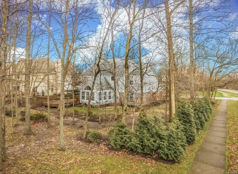 1035 Treeside Ct, Dayton, OH 45458 photo 30