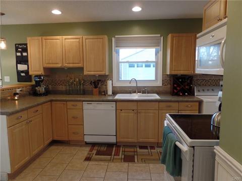 2372 S Aragon Ave, Dayton, OH 45420 photo 8