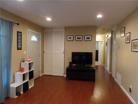 2372 S Aragon Ave, Dayton, OH 45420 photo 6