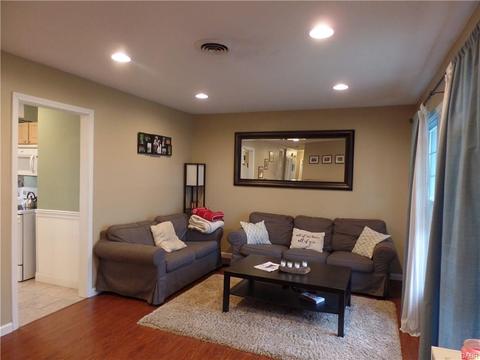 2372 S Aragon Ave, Dayton, OH 45420 photo 2