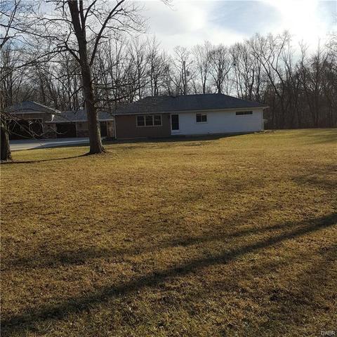 136 E Spring St, Clayton, OH 45315 photo 1