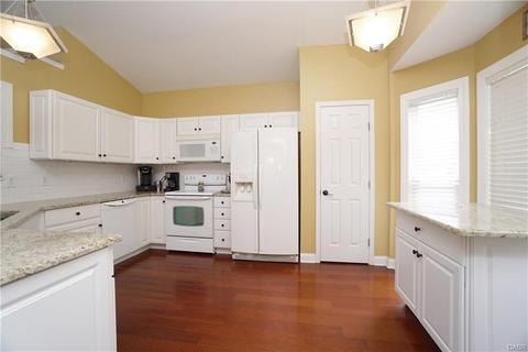 7161 Welbeck Dr, Maineville, OH 45039 photo 6