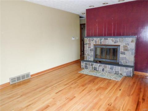 416 Risley Dr, Dayton, OH 45449 photo 6