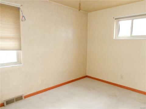 416 Risley Dr, Dayton, OH 45449 photo 11