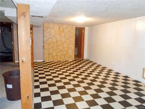 416 Risley Dr, Dayton, OH 45449 photo 15