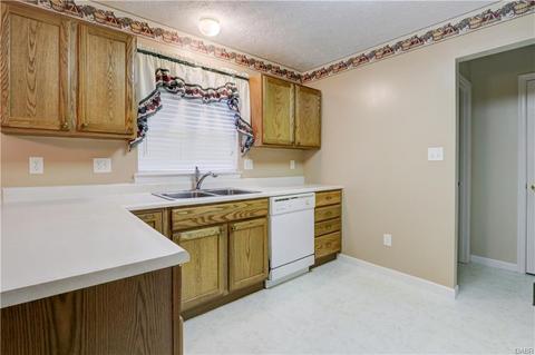 1540 Doddington Rd, Dayton, OH 45409 photo 16