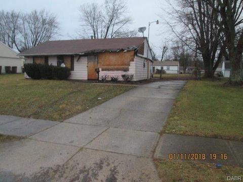 526 Knickerbocker Ave, Springfield, OH 45506 photo 2