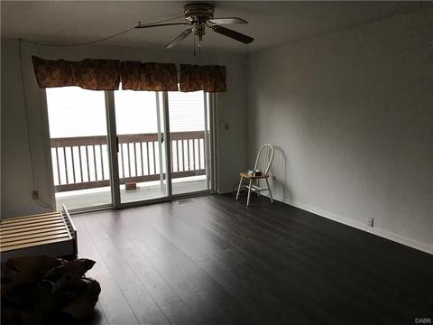 5665 E Coach Dr #E, Dayton, OH 45440 photo 10
