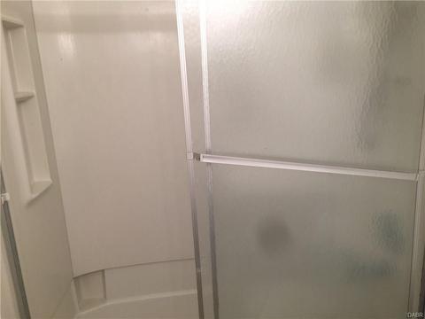 5665 E Coach Dr #E, Dayton, OH 45440 photo 6