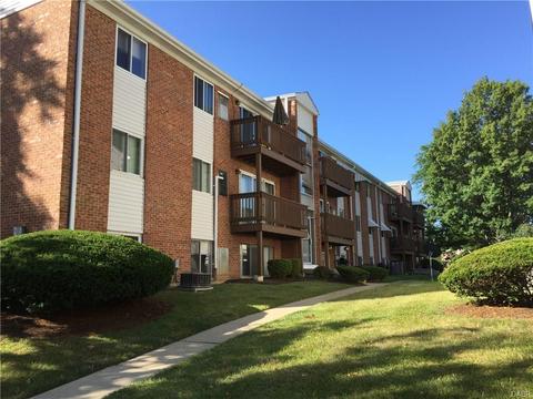 5665 E Coach Dr #E, Dayton, OH 45440 photo 1