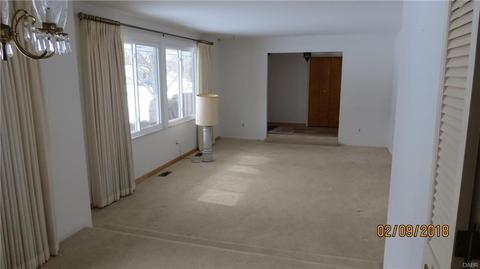 1226 Arthur Dr, Wilberforce, OH 45384 photo 4