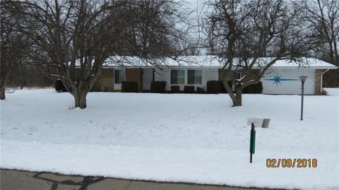 1226 Arthur Dr, Wilberforce, OH 45384 photo 2