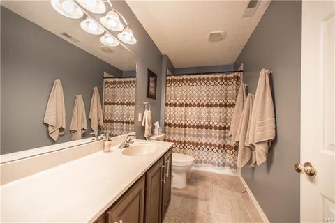 10700 Willow Brook Rd, Dayton, OH 45458 photo 40
