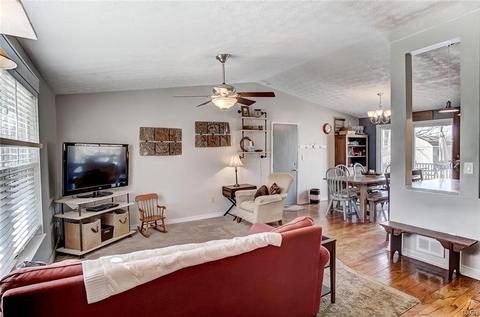 1649 Bledsoe Dr, Bellbrook, OH 45305 photo 5