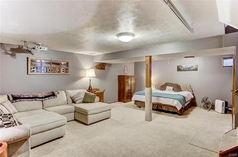 1649 Bledsoe Dr, Bellbrook, OH 45305 photo 26