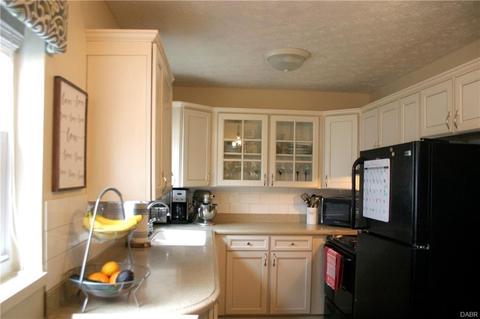 1837 Ridgemore Ave, Dayton, OH 45429 photo 9
