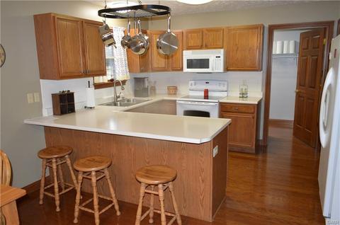 1920 Cattail Pt, Springfield, OH 45502 photo 6