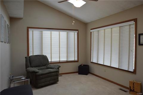 1680 Fox Rdg, Springfield, OH 45503 photo 4