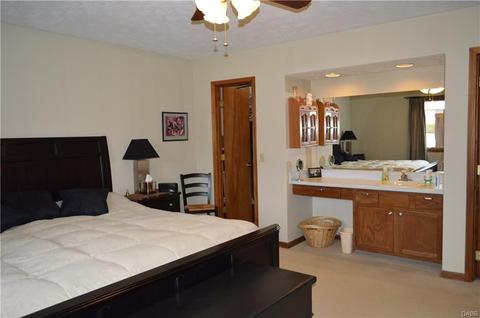 1680 Fox Rdg, Springfield, OH 45503 photo 6