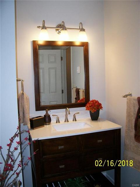 203 Patrick Dr, Gratis, OH 45330 photo 7