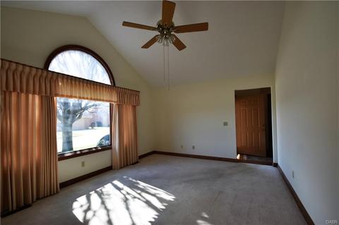 1730 Calais Dr, Springfield, OH 45503 photo 4