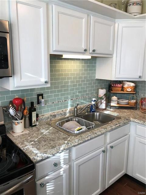 5620 W Coach Dr #B, Dayton, OH 45440 photo 4