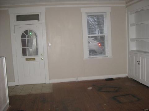 526 Cedar St, Springfield, OH 45504 photo 9