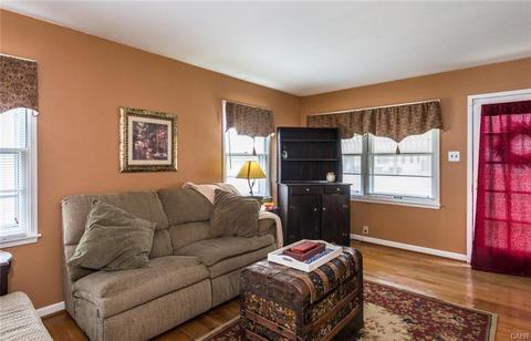 433 Wayne Dr, Fairborn, OH 45324 photo 5