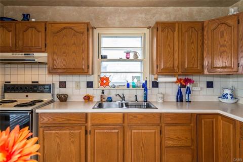 433 Wayne Dr, Fairborn, OH 45324 photo 12