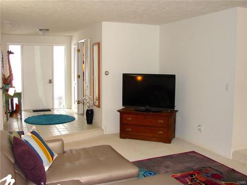 1740 Ambridge Rd, Dayton, OH 45459 photo 7