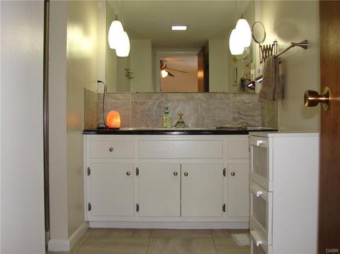 1740 Ambridge Rd, Dayton, OH 45459 photo 25