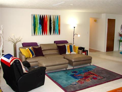 1740 Ambridge Rd, Dayton, OH 45459 photo 6