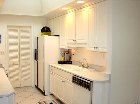 1740 Ambridge Rd, Dayton, OH 45459 photo 13