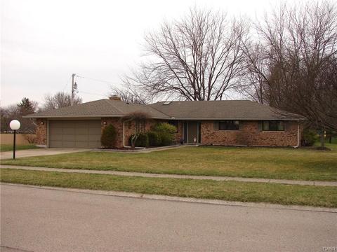 1740 Ambridge Rd, Dayton, OH 45459 photo 1