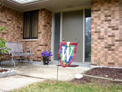 1740 Ambridge Rd, Dayton, OH 45459 photo 2