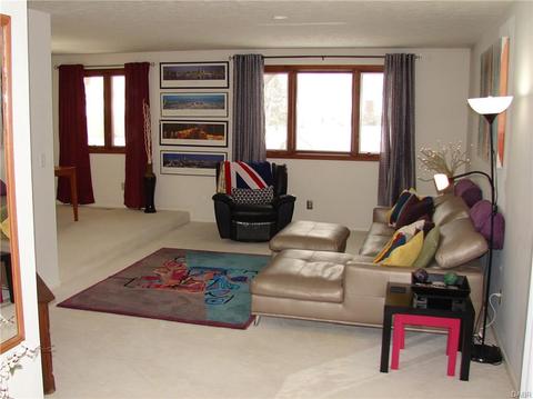 1740 Ambridge Rd, Dayton, OH 45459 photo 3