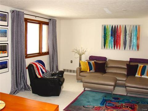 1740 Ambridge Rd, Dayton, OH 45459 photo 5