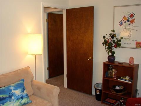 1740 Ambridge Rd, Dayton, OH 45459 photo 32