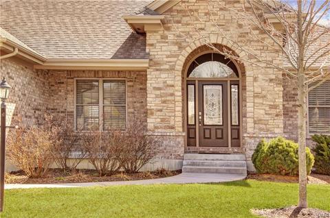 90 Crest Oak Ct, Springboro, OH 45066 photo 2