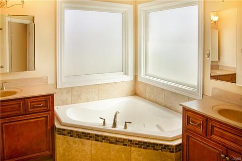 90 Crest Oak Ct, Springboro, OH 45066 photo 18