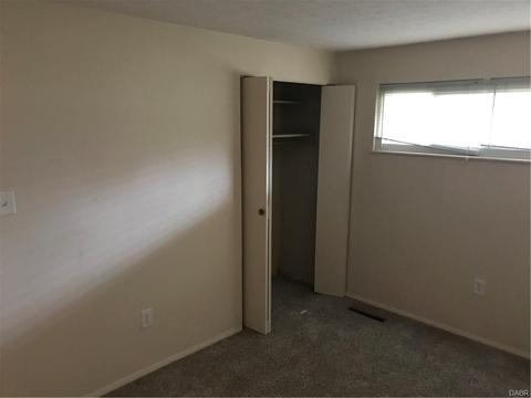 9272 Shawhan Dr, Dayton, OH 45458 photo 13
