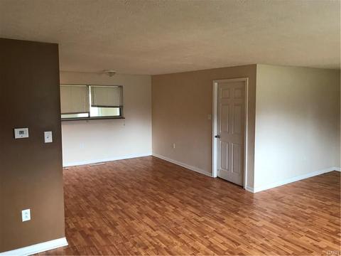 9272 Shawhan Dr, Dayton, OH 45458 photo 8