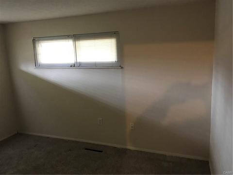 9272 Shawhan Dr, Dayton, OH 45458 photo 14