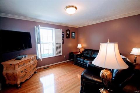 702 Deerfield Trl, Springfield, OH 45503 photo 10