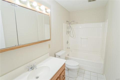 146 E Doris Dr, Fairborn, OH 45324 photo 24