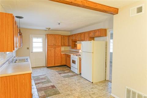 146 E Doris Dr, Fairborn, OH 45324 photo 10
